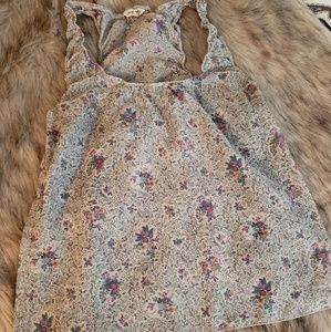 Heritage 1891 sleeveless top.